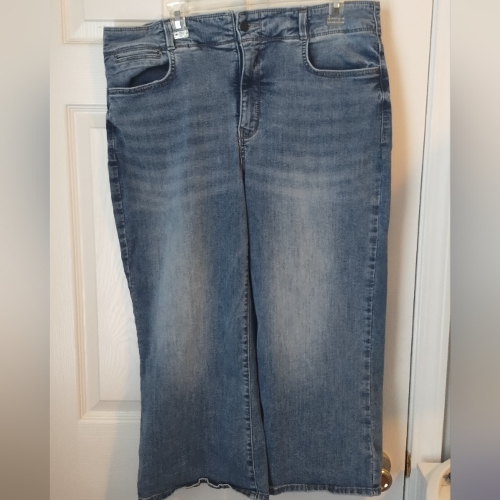 Women's NYDJ Wide Leg Cropped Jeans